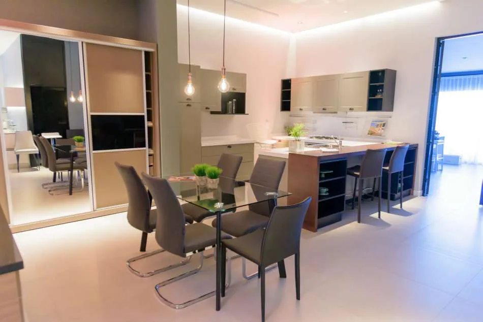 Inauguración y renovación